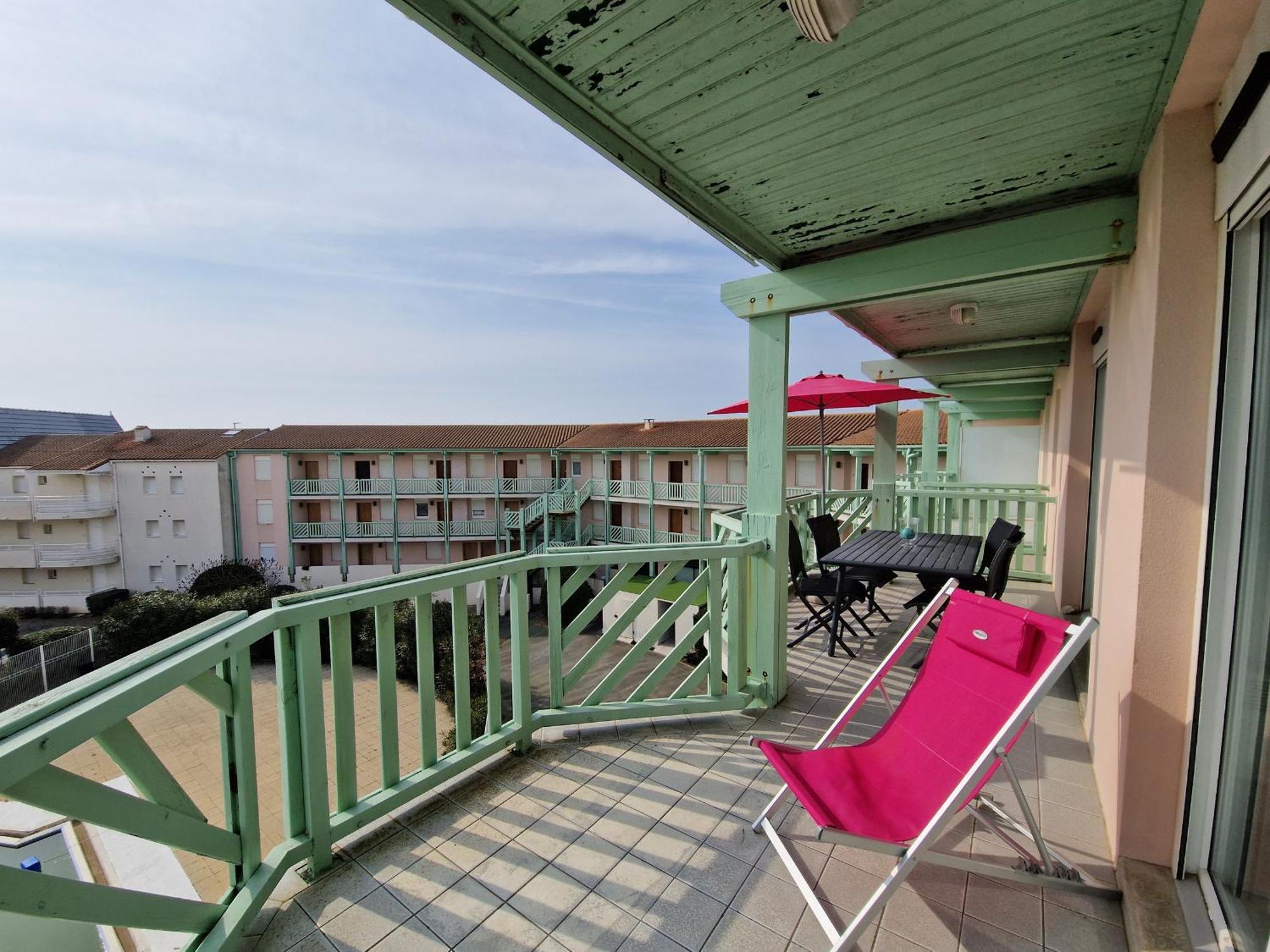 Appartement Avec Piscine, Tennis & Balcon, Centre-Ville Chatelaillon-Plage, 6 Pers, 2 Ch - Fr-1-706-17 Экстерьер фото